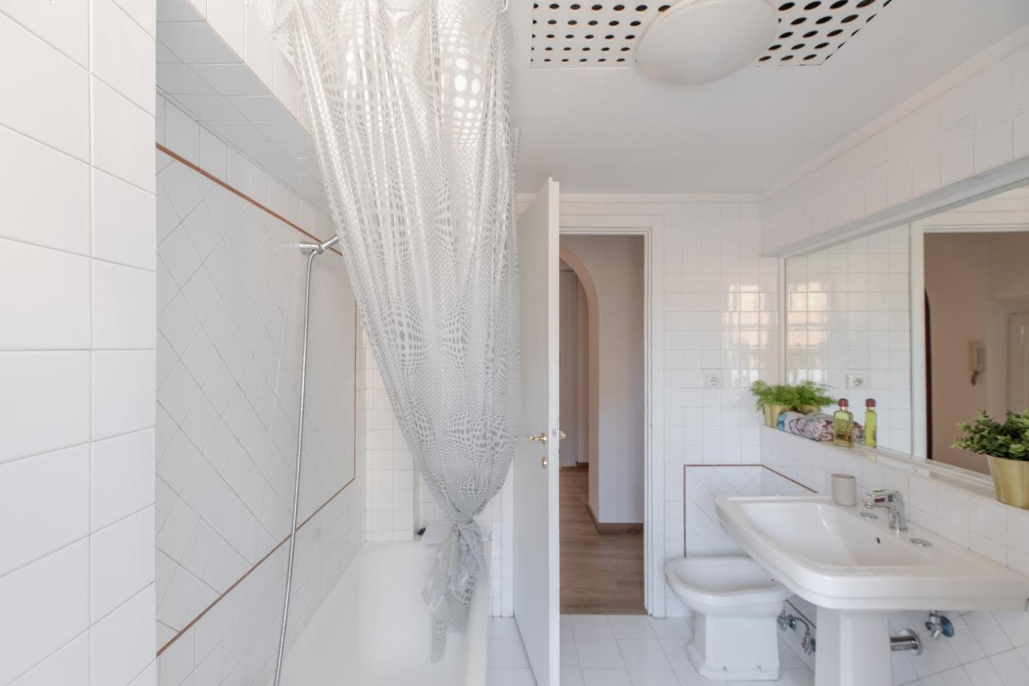 Iflat Bright Brand New 3-Bedroom Apt In Monti Rom Exteriör bild